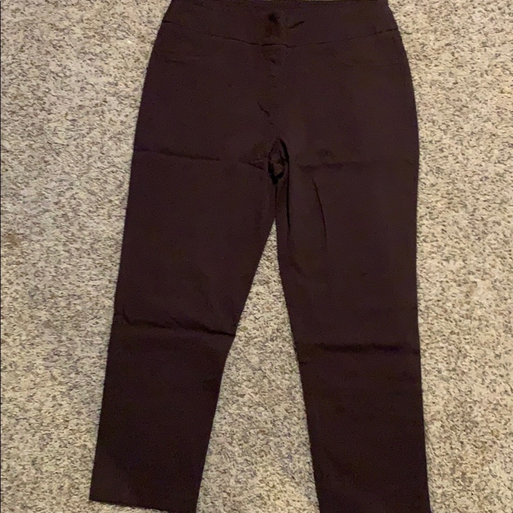 16 Ruby Rd. Brown pants